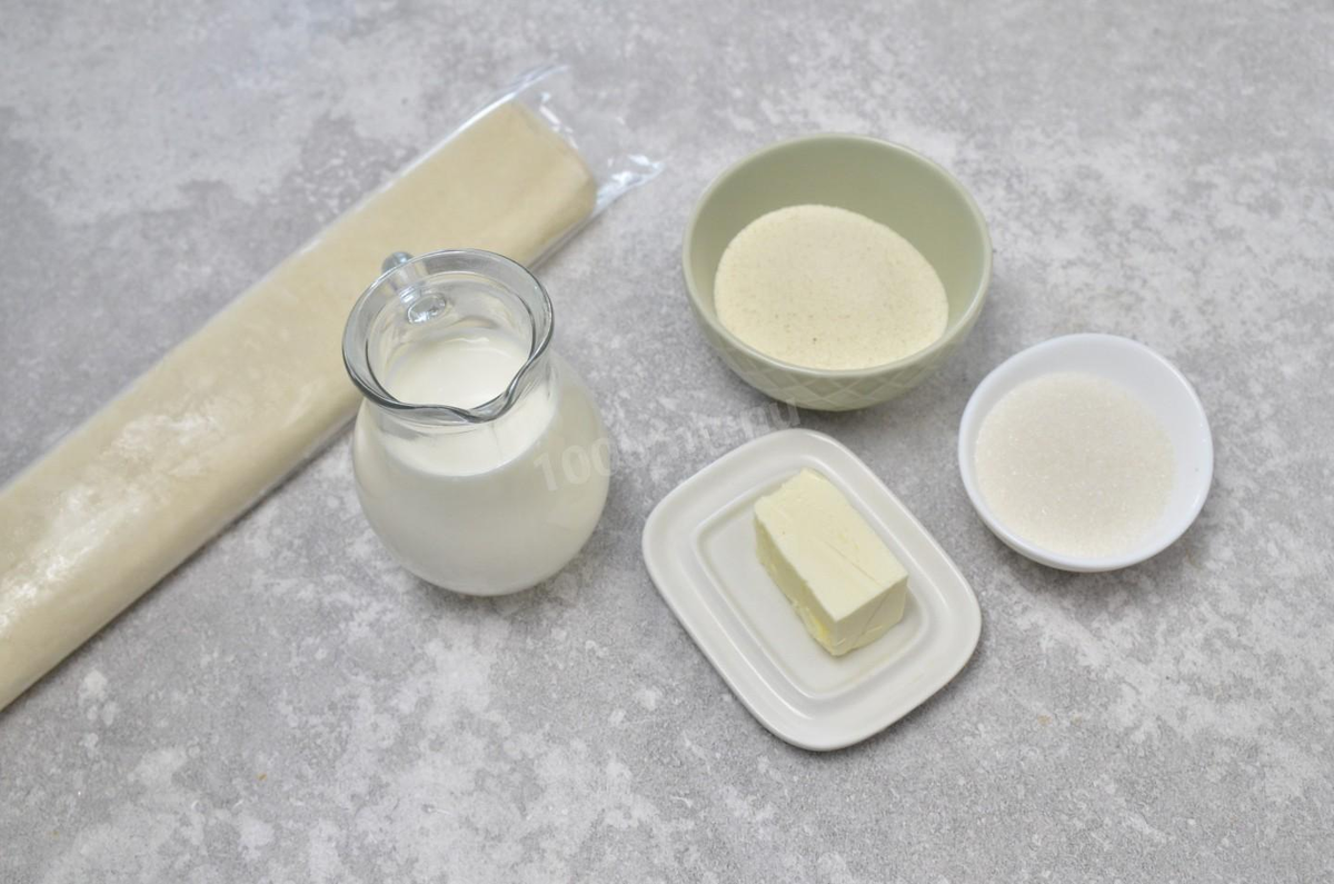 Как приготовить аутентичный греческий пирог бугацу с манной начинкой