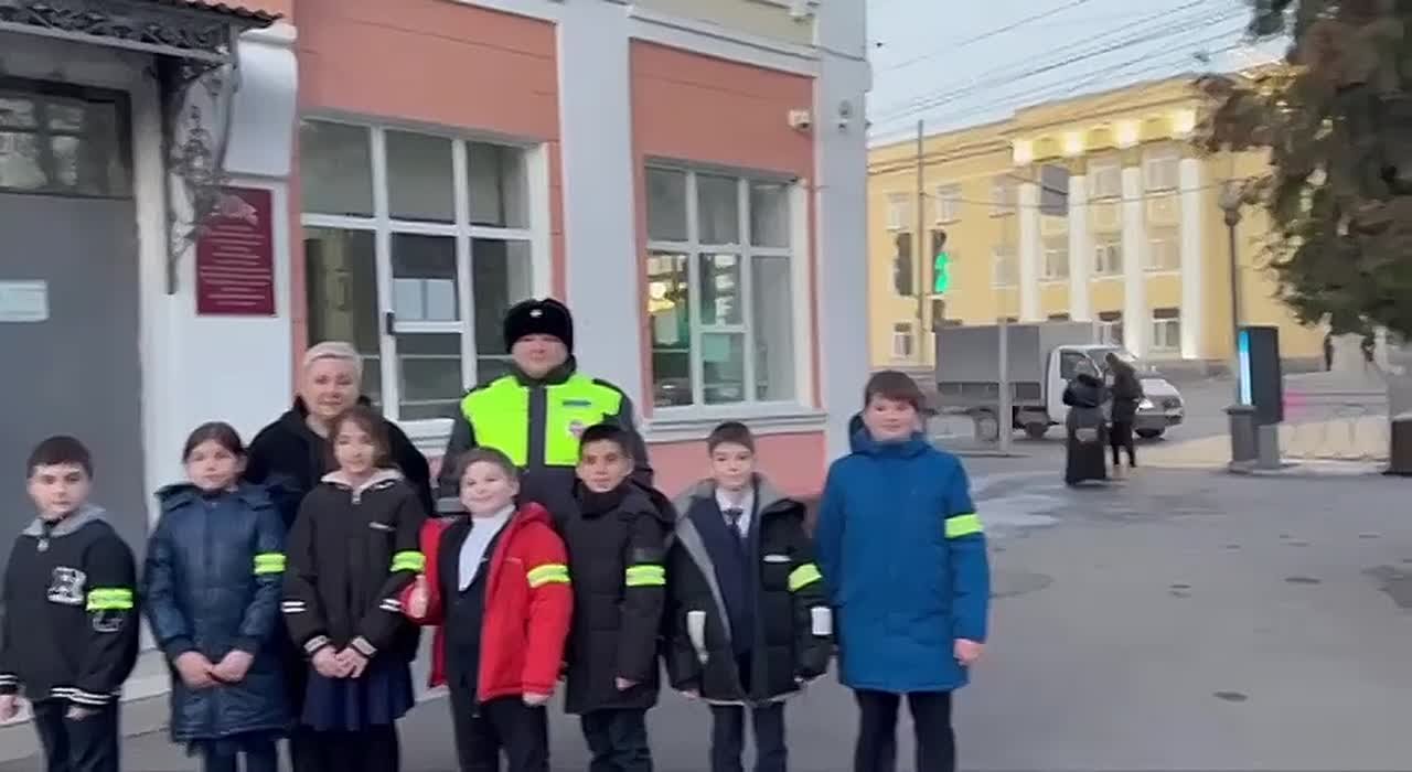 утра всем участникам дорожного движения!