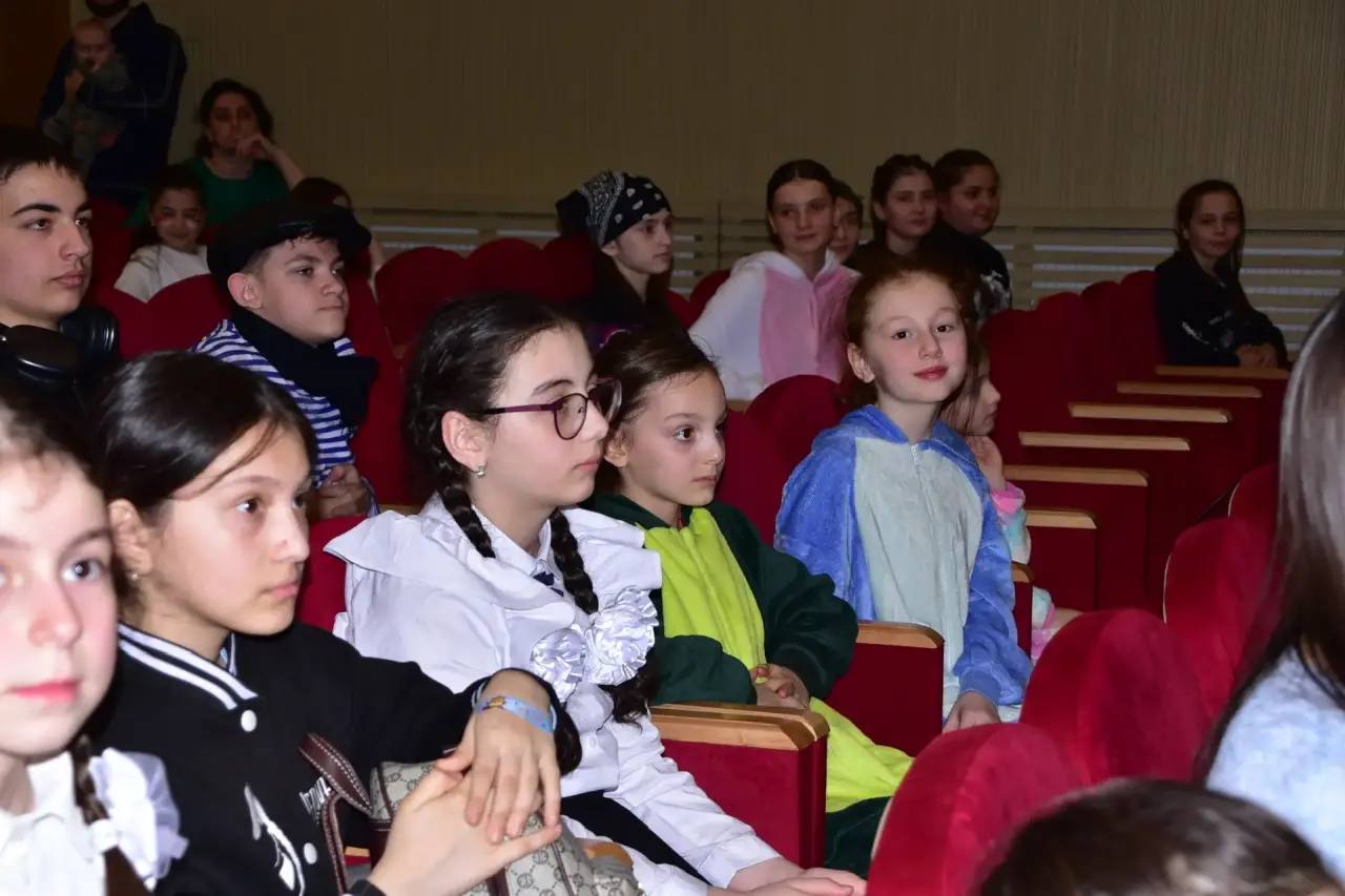 В республиканском дворце детского творчества проходит республиканский конкурс школьных театральных постановок «Театральная весна - 2026» В республиканском дворце детского творчества проходит республиканский конкурс школьных театральных постановок «Театральная весна - 2026»