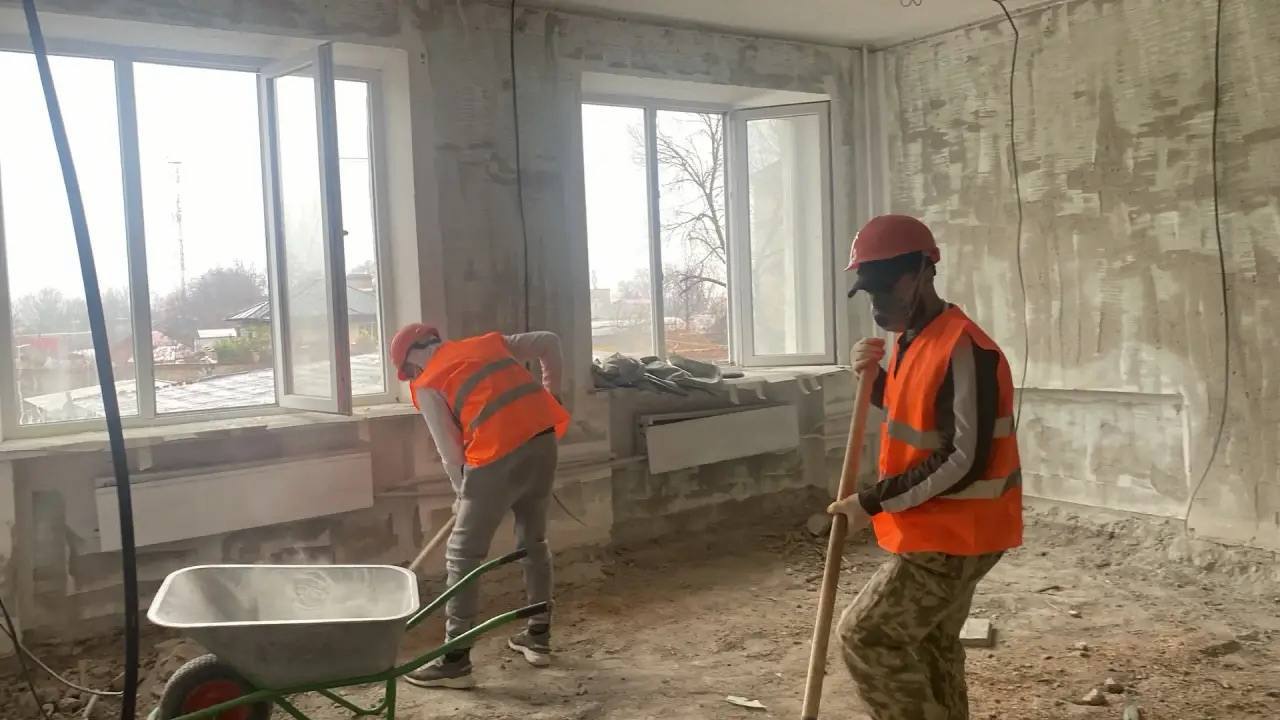 Продолжается капитальный ремонт Северо-Осетинского педагогического колледжа Продолжается капитальный ремонт Северо-Осетинского педагогического колледжа