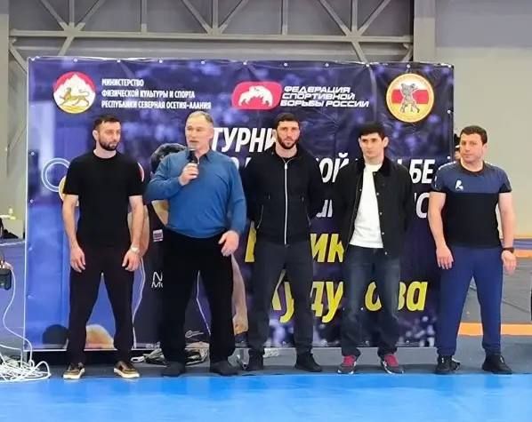 �� ������������ ������ ��������� ������ �� ������� ������