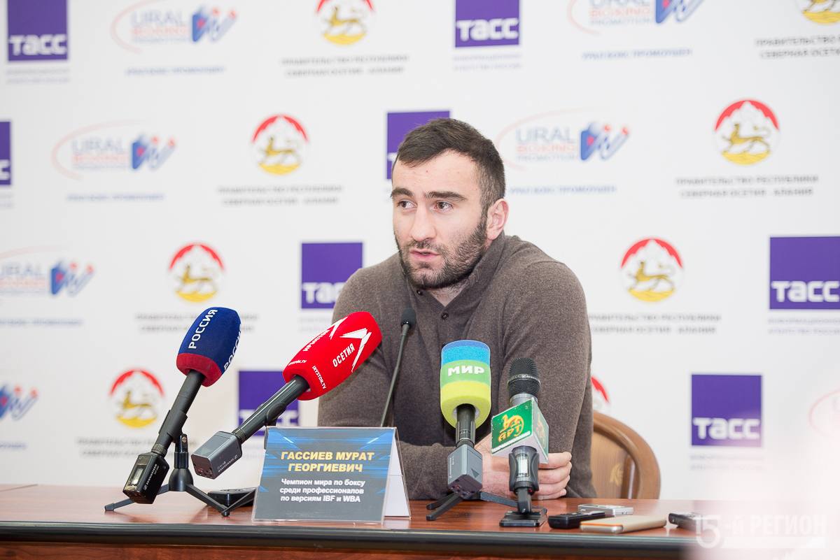 Первый тренер Мурата Гассиева Виталий Сланов рассказал «Матч ТВ», чем российский боксер очень опасен для британца Мозеса Итаумы