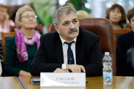 На 67-м году жизни ушел из жизни доктор филологических наук, профессор Валерий Таказов