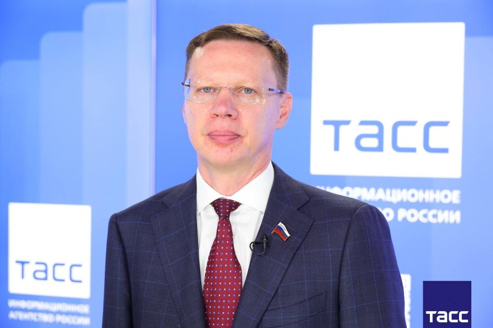 ������� �� ���������, � ����� ������������ � ������������� ����� ������ ��������� �� �������� ������ ������� ��������� � ������������ �������������� ������ "���� ������" � ����������: