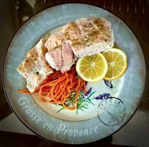 Лосось в молоке: просто и вкусно