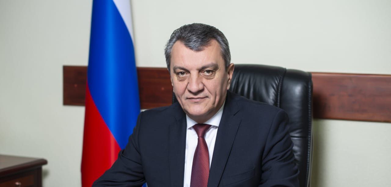 Дорогие земляки!. Сердечно поздравляю вас со Светлым Христовым Воскресением – главным праздником всего христианского мира