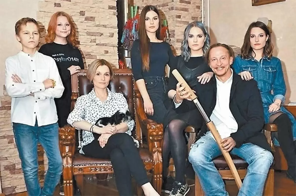 Иван Охлобыстин: о семье, вере и удивительных путях жизни