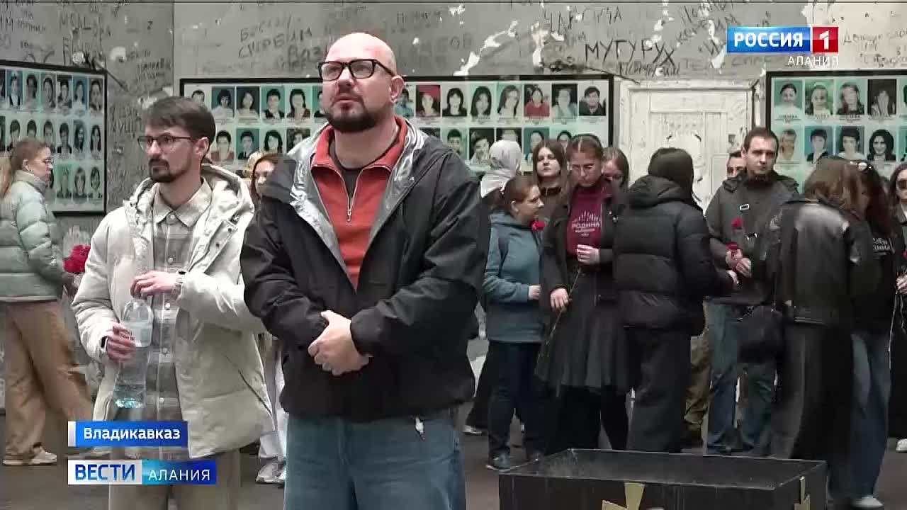 Более 35 часов лекций в 21 учебном заведении Северной Осетии за сутки провели эксперты уникального просветительского проекта "Ломоносовский обоз