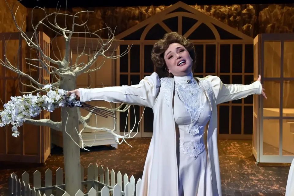 � 22 �� 24 ��� � �������� ������ �� ����� ����������� ������ ��. �. ��������� �������� ���� ����� ������ �� ���� ����������, ������� ���������� �������� ������������� ������� ������������� ����� ��. �. ��������