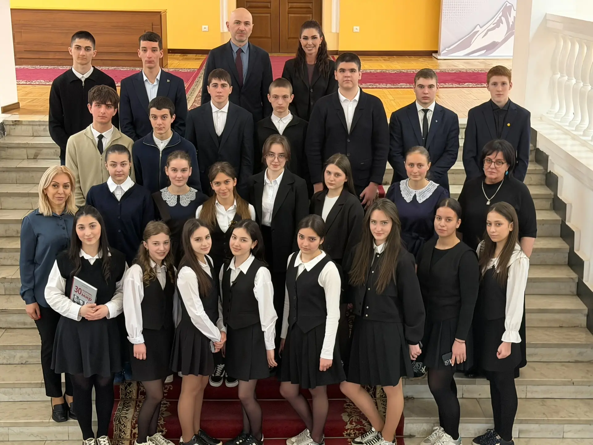 Утро в Избирательной комиссии РСО–Алания уже традиционно начинается с гостей! Утро в Избирательной комиссии РСО–Алания уже традиционно начинается с гостей!