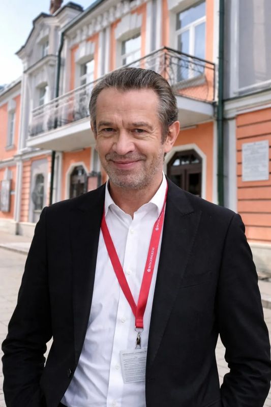 � 155-����� �������� ������ �������� ������ ��������� � ������ ��������� �������