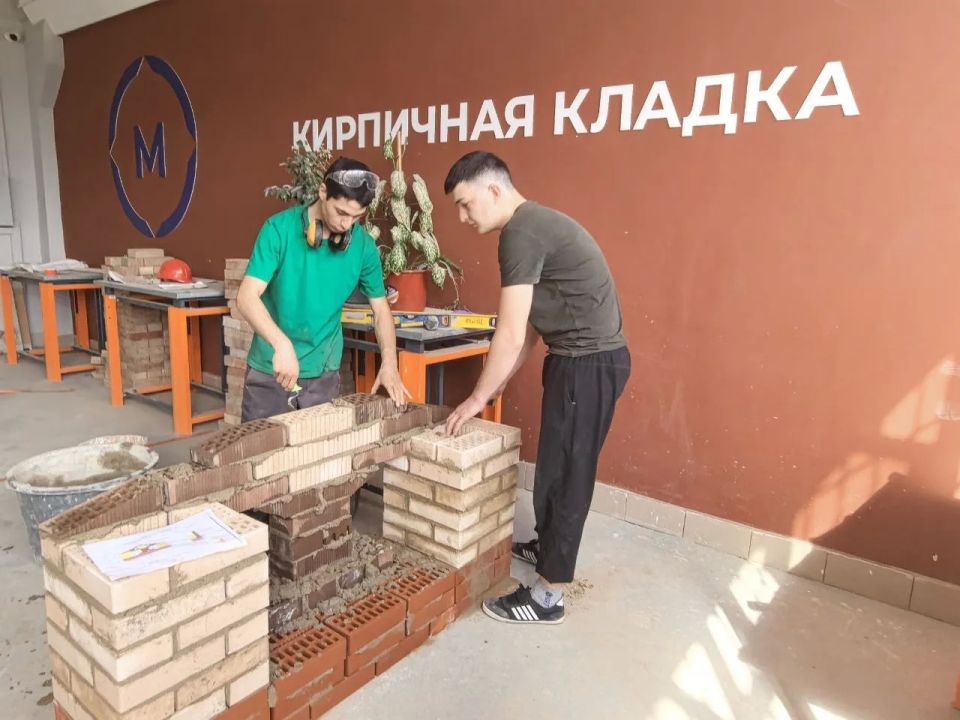 � ������-���������� ������������ ��������� ������ ������� � ���������� ������� ������������