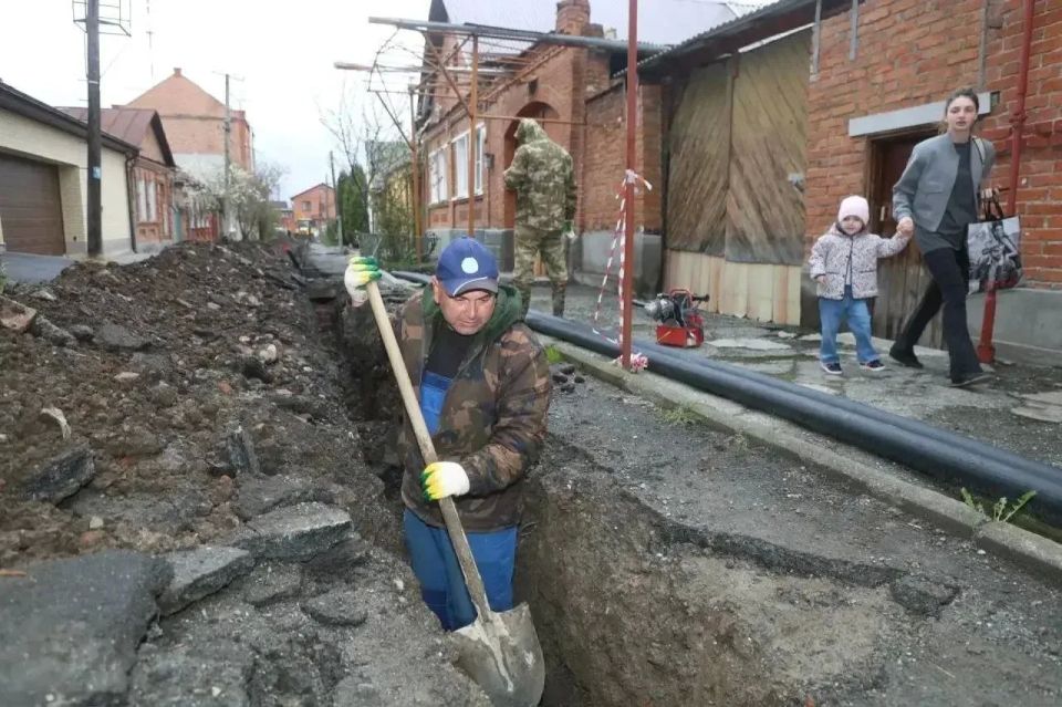 300 ������ ����������� ����������� ������� �� ������������ �� ������ �������� � �����������