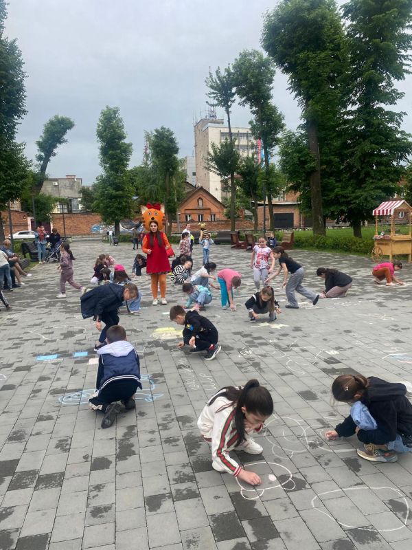 ������ ��������������� �������� ������� ����� 8000 ����������