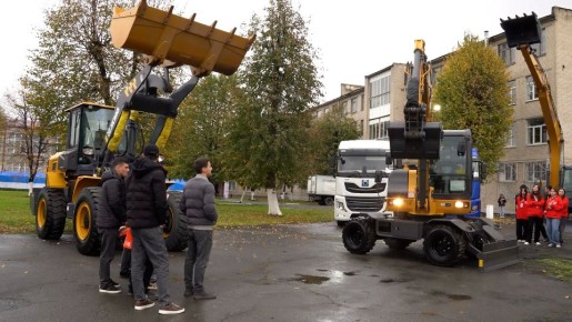 � ������ �������� ���� ��������� � ������-���������� ������������ ��������� ��� ����� ���������� �������������