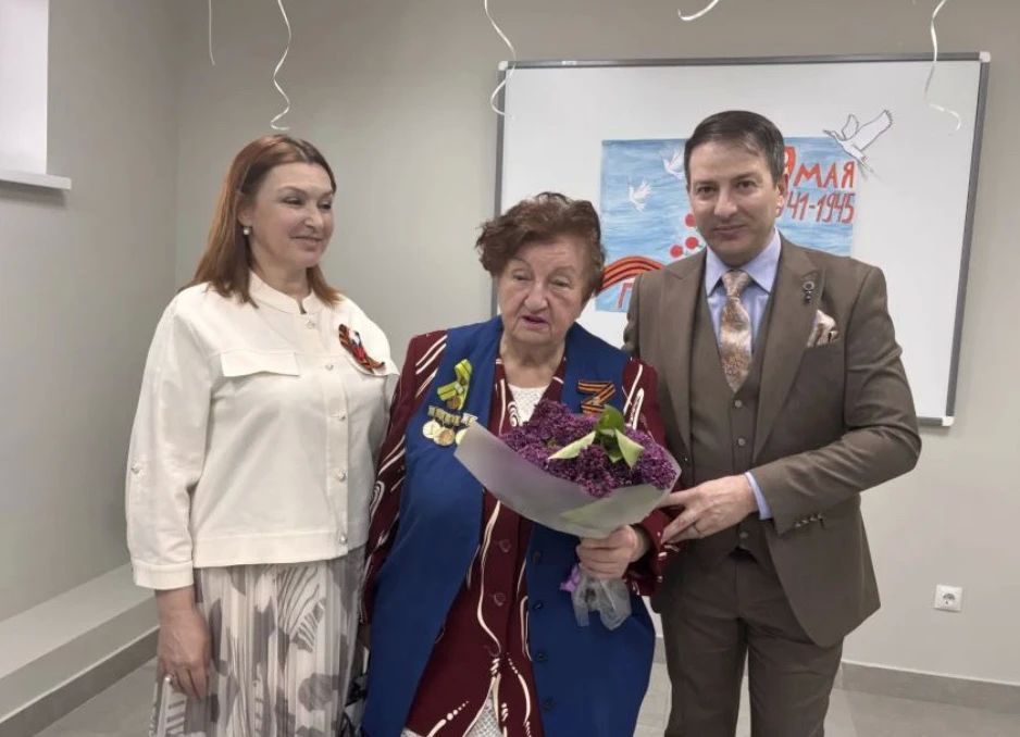 Вдов участников Великой Отечественной войны, жителей блокадного Ленинграда и узников фашистских концлагерей чествовали во Владикавказе в Комплексном центре социального обслуживания населения Иристонского района Вдов участников Великой Отечественной войны, жителей блокадного Ленинграда и узников фашистских концлагерей чествовали во Владикавказе в Комплексном центре социального обслуживания населения Иристонского района