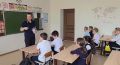 В «Нартовской школе прошло профилактическое мероприятие «Засветись на дороге!»