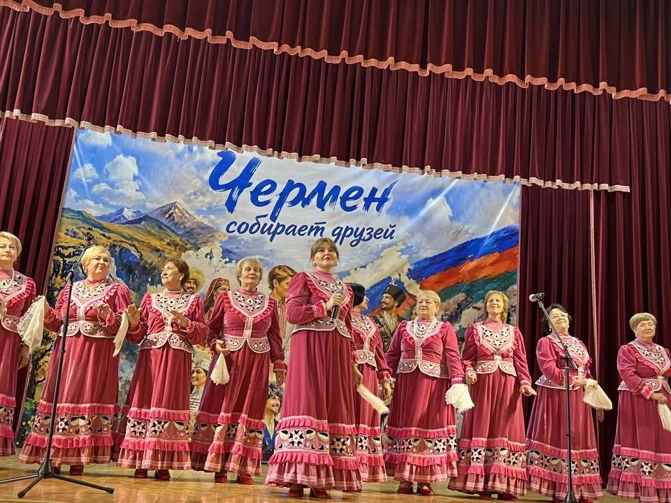 В селении Чермен Пригородного района прошел яркий праздник, посвященный Году единства народов России В селении Чермен Пригородного района прошел яркий праздник, посвященный Году единства народов России