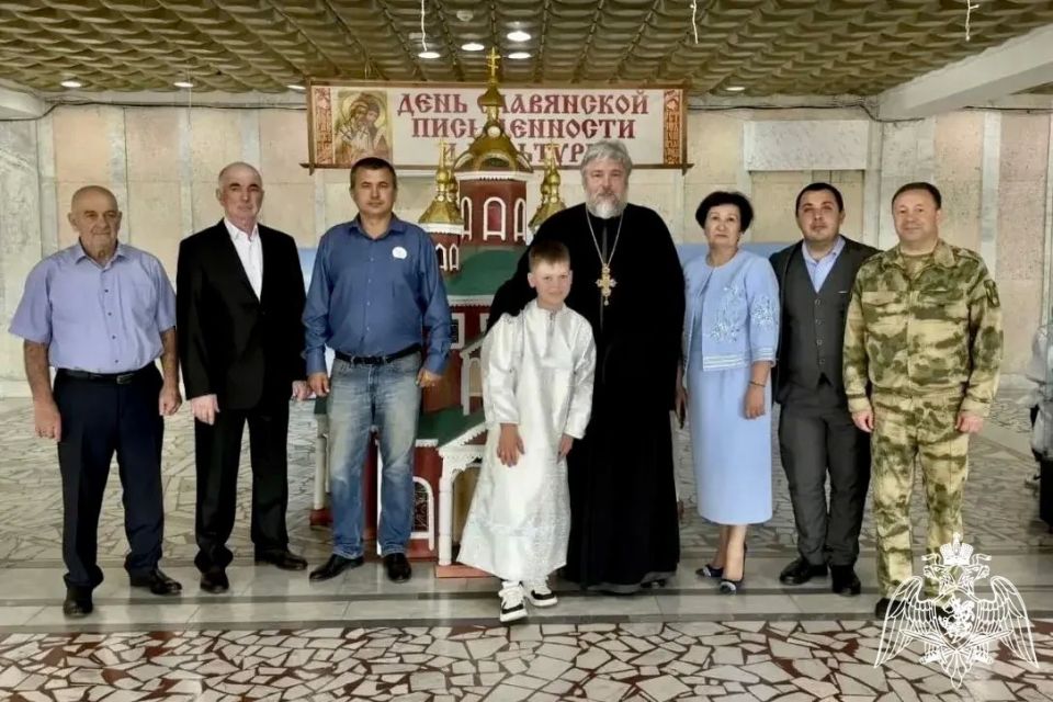 В МОЗДОКЕ РОСГВАРДЕЙЦЫ ПРИНЯЛИ УЧАСТИЕ В МЕРОПРИЯТИЯХ, ПОСВЯЩЁННЫХ ДНЮ СЛАВЯНСКОЙ ПИСЬМЕННОСТИ И КУЛЬТУРЫ В МОЗДОКЕ РОСГВАРДЕЙЦЫ ПРИНЯЛИ УЧАСТИЕ В МЕРОПРИЯТИЯХ, ПОСВЯЩЁННЫХ ДНЮ СЛАВЯНСКОЙ ПИСЬМЕННОСТИ И КУЛЬТУРЫ