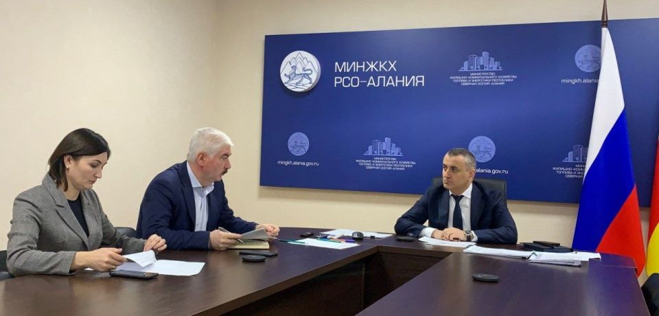 Министр ЖКХ, топлива и энергетики Северной Осетии Тимур Караев провёл личный приём граждан Моздокского района в режиме ВКС