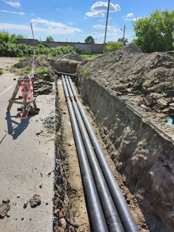 Водоканал меняет ветхую теплотрассу в микрорайоне Моздок-1