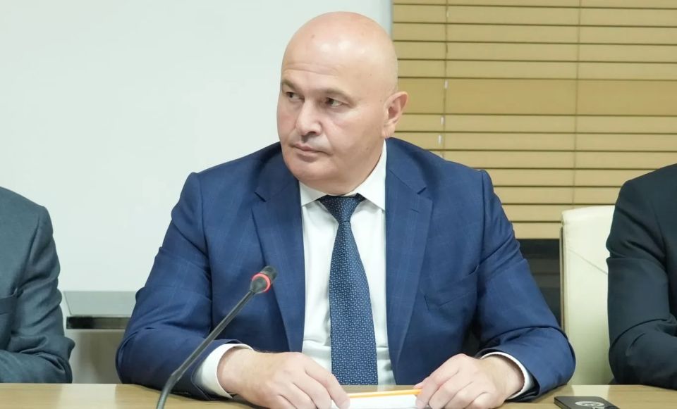 Председатель Правительства РСО – Алания Борис Джанаев провел совещание по вопросам функционирования особо охраняемых природных территорий Председатель Правительства РСО – Алания Борис Джанаев провел совещание по вопросам функционирования особо охраняемых природных территорий