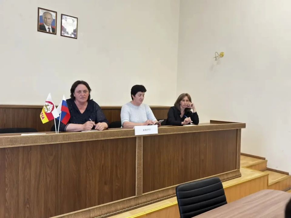 Всероссийский семейный фестиваль сбережений и инвестиций продолжают объединять семьи республики вокруг темы финансовой грамотности Всероссийский семейный фестиваль сбережений и инвестиций продолжают объединять семьи республики вокруг темы финансовой грамотности