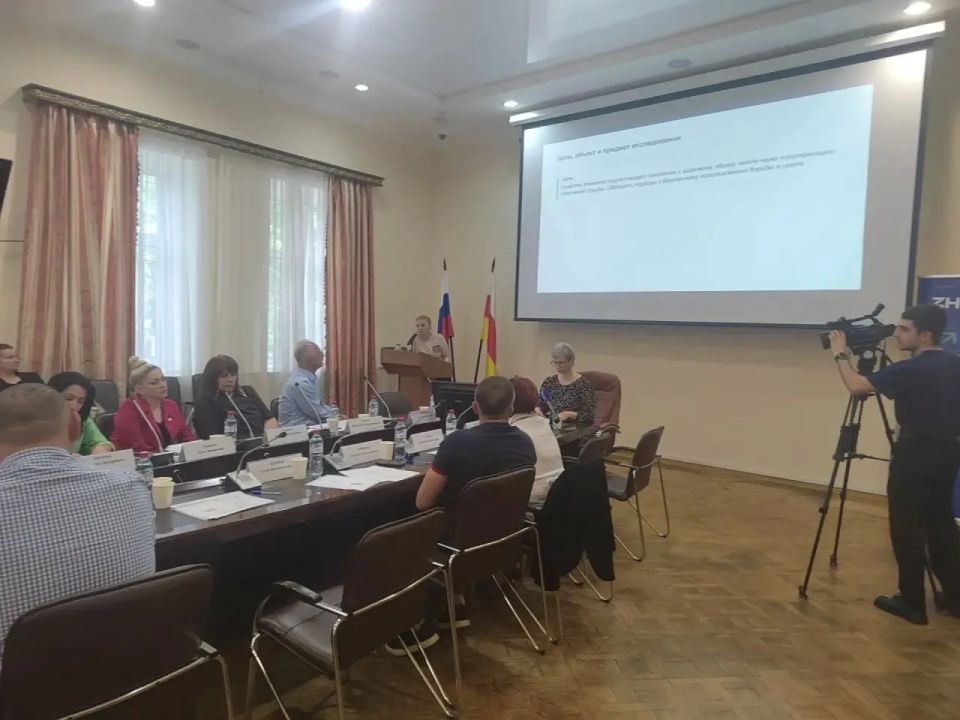 Северная Осетия подводит промежуточные итоги проекта "Спортивная борьба в школу" Северная Осетия подводит промежуточные итоги проекта "Спортивная борьба в школу"
