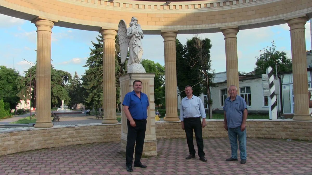 Руководство, личный состав ОМВД России по Моздокскому району совместно с ветеранами и общественниками в память о подвиге советского солдата, в знак скорби о жертвах Великой Отечественной войны зажгли свечи Руководство, личный состав ОМВД России по Моздокскому району совместно с ветеранами и общественниками в память о подвиге советского солдата, в знак скорби о жертвах Великой Отечественной войны зажгли свечи