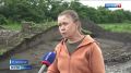 Древний могильный курган исследуют археологи на месте строительства объездной станицы Архонской