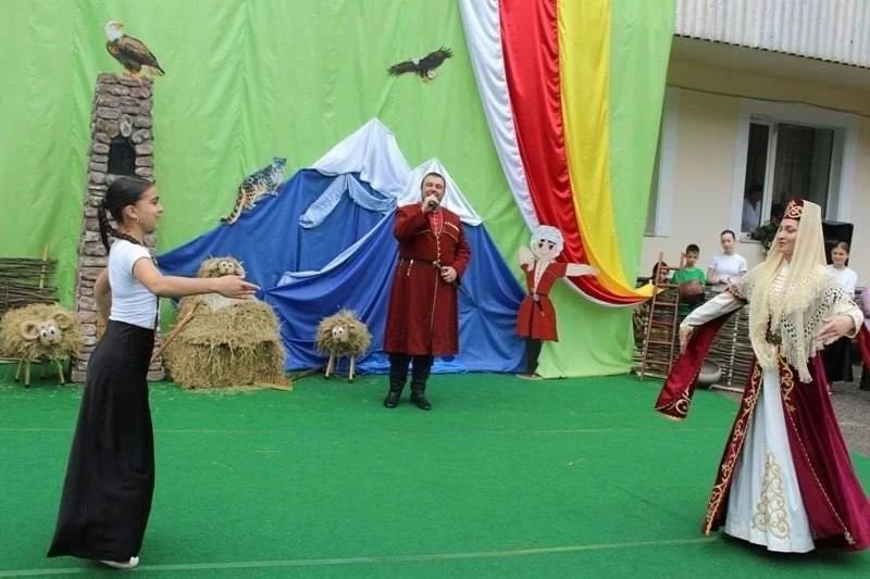 В центре «Тамиск» прошел этнокультурный праздник «Осетинское подворье» В центре «Тамиск» прошел этнокультурный праздник «Осетинское подворье»
