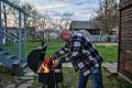 Специалист предостерегает от опасного розжига для шашлыка