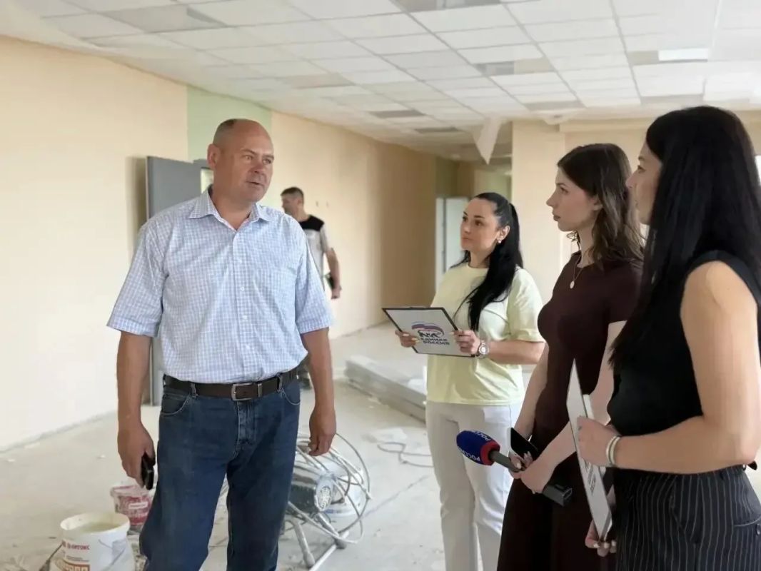 Сергей Меняйло: По Народной программе и партийному проекту «Единой России» «Новая школа» в этом году приведём в порядок 36 учреждений образования: 24 школы, 6 детских садов и 6 объектов СПО Сергей Меняйло: По Народной программе и партийному проекту «Единой России» «Новая школа» в этом году приведём в порядок 36 учреждений образования: 24 школы, 6 детских садов и 6 объектов СПО
