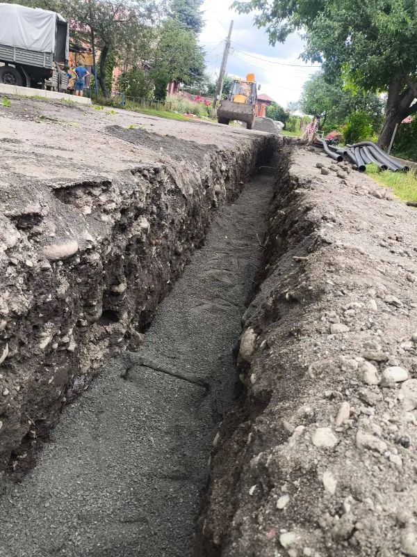Водоканал проложит 320 метров нового водопровода и обеспечит бесперебойным водоснабжением более 60 жилых домов на улице Чехова во Владикавказе Водоканал проложит 320 метров нового водопровода и обеспечит бесперебойным водоснабжением более 60 жилых домов на улице Чехова во Владикавказе