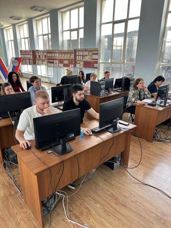 С Днём системного администратора! С Днём системного администратора!