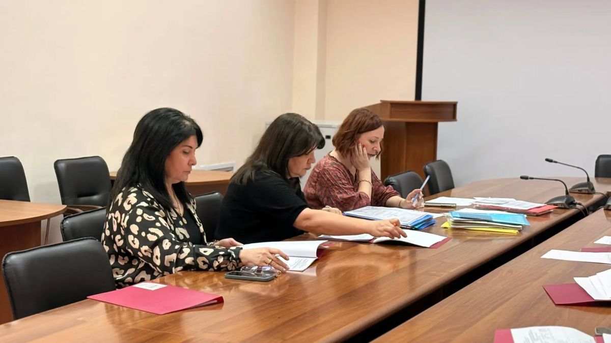 В Минтруде утвердили доплаты к пенсиям для бывших государственных и муниципальных служащих В Минтруде утвердили доплаты к пенсиям для бывших государственных и муниципальных служащих