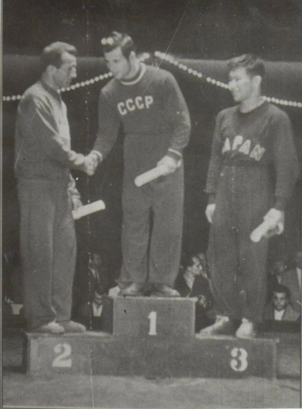 15 августа 1936 года родился Алимбег Бестаев - первый чемпион мира по вольной борьбе из Осетии 15 августа 1936 года родился Алимбег Бестаев - первый чемпион мира по вольной борьбе из Осетии