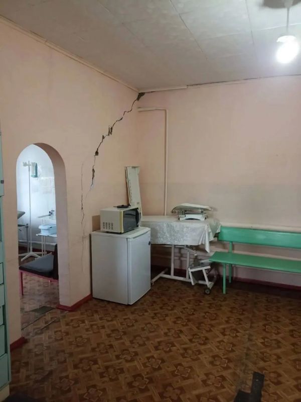 В Хазнидоне капитально ремонтируют врачебную амбулаторию В Хазнидоне капитально ремонтируют врачебную амбулаторию