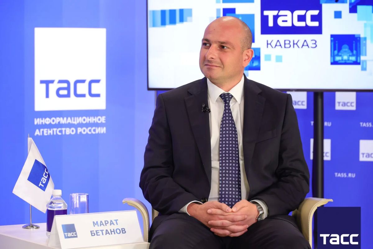 Главное из заявлений, а также фоторепортаж с пресс-конференции в Региональном информационном центре "ТАСС Кавказ" в Пятигорске, посвященной реализации национальных проектов и государственных программ в сфере строительства в... Главное из заявлений, а также фоторепортаж с пресс-конференции в Региональном информационном центре "ТАСС Кавказ" в Пятигорске, посвященной реализации национальных проектов и государственных программ в сфере строительства в...