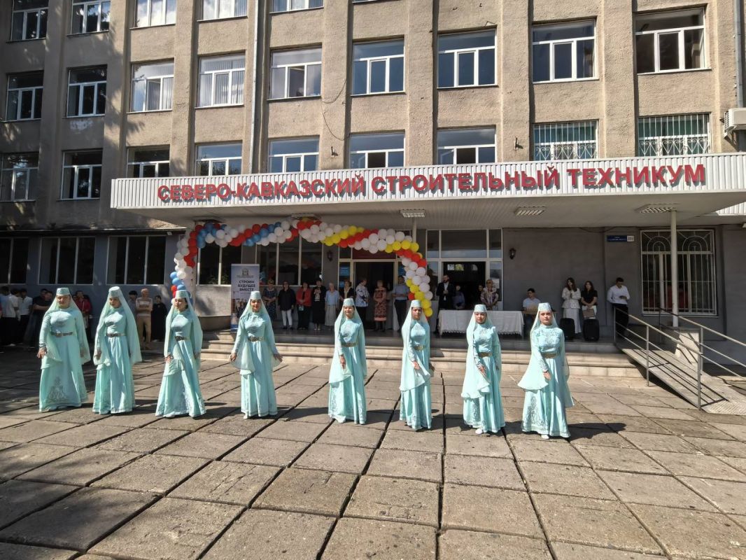 В строительном техникуме стартовал новый учебный год В строительном техникуме стартовал новый учебный год