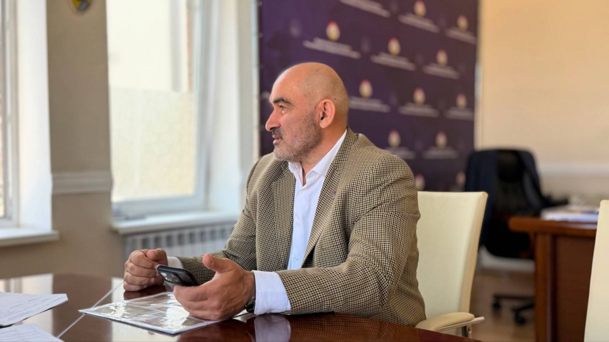 Министр культуры РСОАлания провёл приём граждан Министр культуры РСОАлания провёл приём граждан
