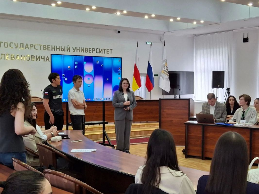 Молодежный образовательный проект "Школа национального блогера" подошёл к концу Молодежный образовательный проект "Школа национального блогера" подошёл к концу