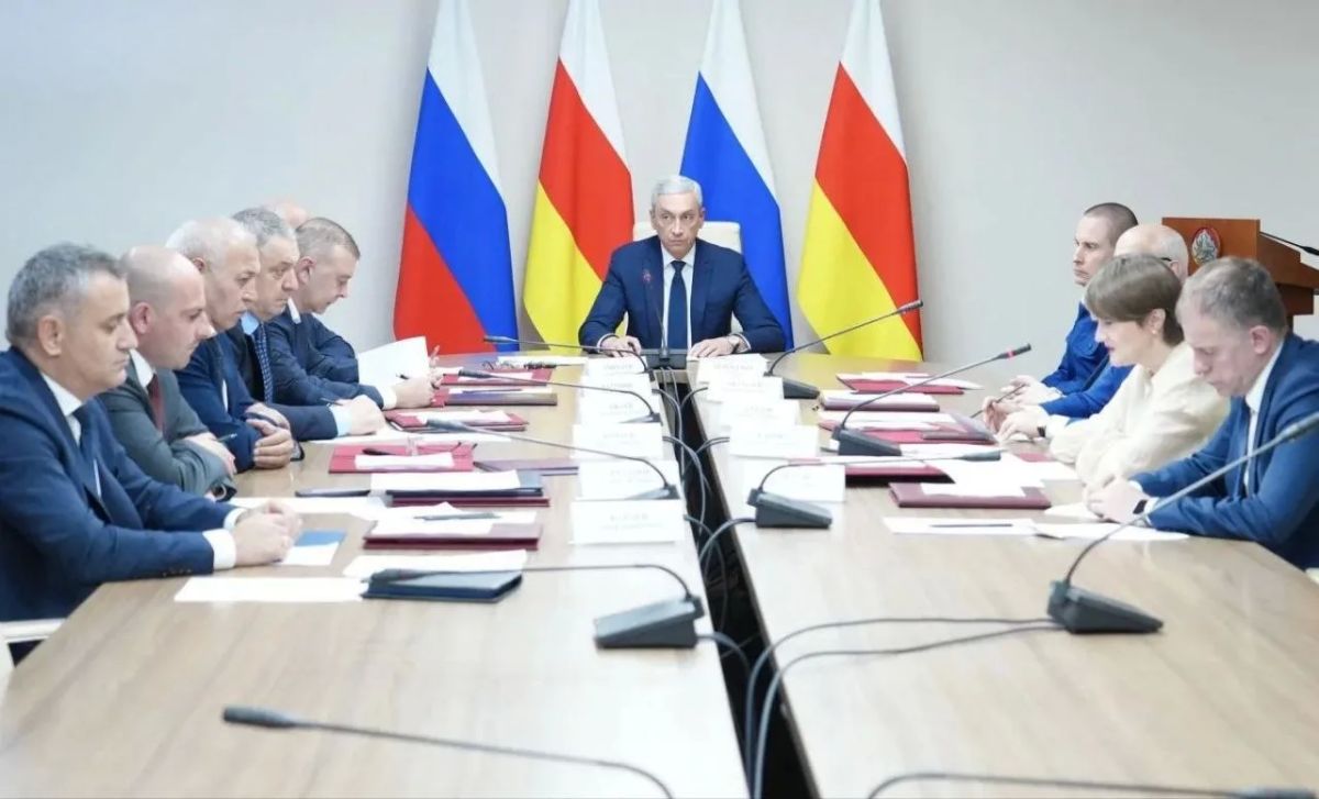 Доходы республиканского бюджета в 2027 году прогнозируются в сумме 41,4 млрд рублей, на предстоящую трехлетку планируется профицит